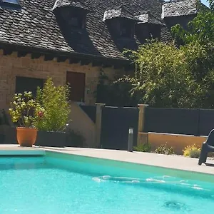 https://bel-appartement-relook-dans-maison-de-caractre.midi-pyreneeshotels.com
