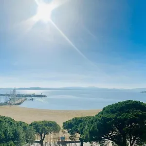 https://lappart-du-bonheur.fr-provencehotel.com